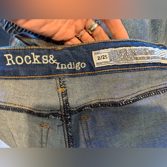 Rocks & Indigo Women’s Embellished Denim Jeans with Patches size 2/25 - Picture 5 of 10
